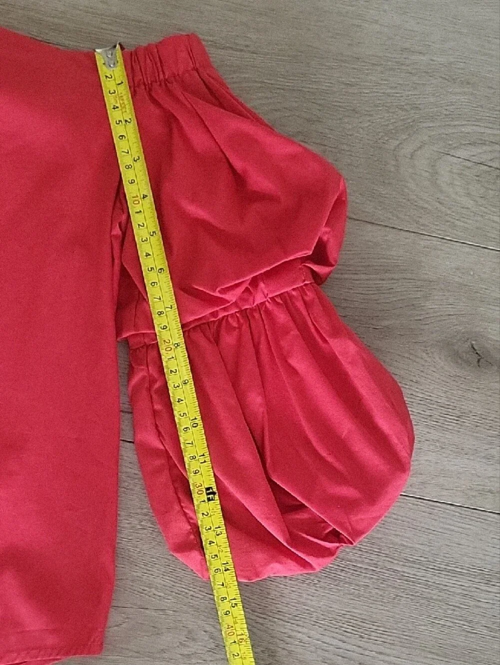 Banana Republic Off-Shoulder Puff Sleeve Blouse in Red